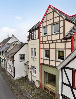 Charaktervolles Zuhause mit Panorama und Split-Level-Charme - Bonn