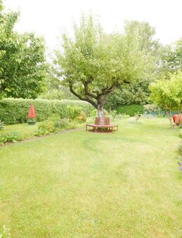 Einmalige Gelegenheit! Gepflegte Haushälfte im begehrten Stadtteil Reutershagen! - Rostock