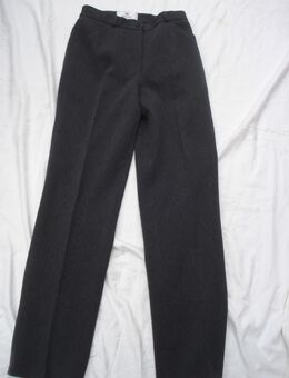 Damen Hose Kingfield Gr. 36 - Friedrichsdorf