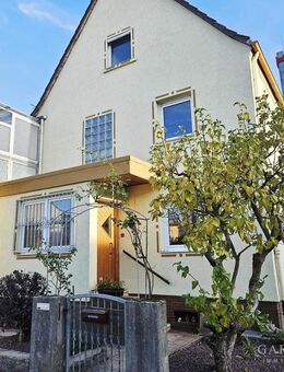 * Reiheneckhaus in zentraler Lage von Landau * - Landau (Pfalz)