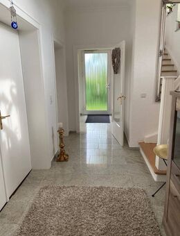 Schönes Zimmer im WG-Konzept - Neunkirchen (Saarland)