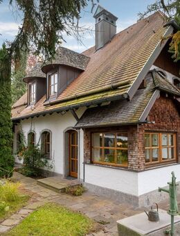 AIGNER - Großzügiges Einfamilienhaus mit schönem Garten in sehr zentraler Lage in Neufahrn! - Neufahrn (Freising)