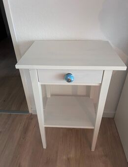 Beistelltisch/ Nachtschrank - Krefeld