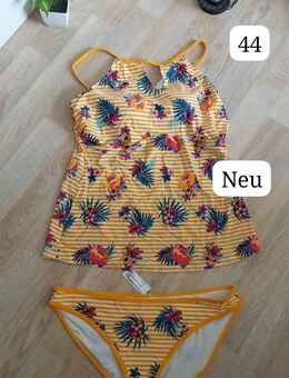 neuer Tankini, 2 Teiler, Gr.44, Rainbow, gelb weiße Streifen mit tropischem Muster - Mülheim (Ruhr)
