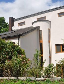 Freistehendes, extravagantes Architektenhaus mit Einlieger und uneinsehbarem Gartenareal! - Nörvenich