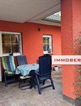 IMMOBERLIN.DE - Attraktiver Bungalow mit Sonnengarten & Garage in harmonischer Lage beim Krüpelsee - Königs Wusterhausen