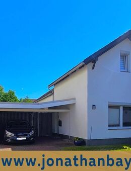 Gepflegtes Reihenhaus mit Carport & Terrasse in zentraler Lage - Bremerhaven