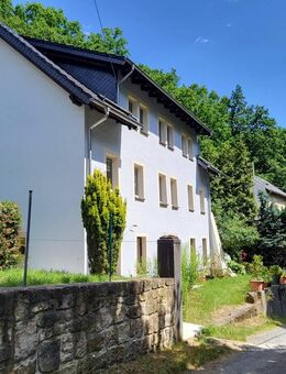 Gemütliches Ein-/Zweifamilienhaus mit historischem Charme in Bannewitz – auf Wunsch mit gratis Grundstück und Bungalow - Bannewitz