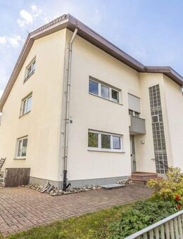 Kapitalanlage in Faurndau! 3 Zi. DG-Wohnung mit EBK und Garage Neuvermietung ab 01.01.2026 möglich - Göppingen