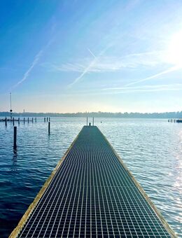 Designer Villa mit Bootssteg auf privatem Seegrundstück direkt Am Großen Wannsee - Berlin