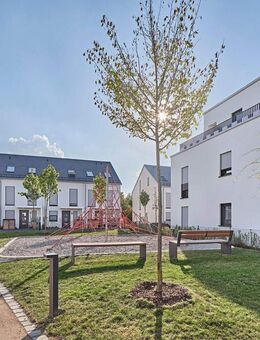 Willkommen in Ihrem neuen Zuhause! Sonnig helles Reiheneckhaus mit 4 Zimmern in Vaterstetten - Vaterstetten
