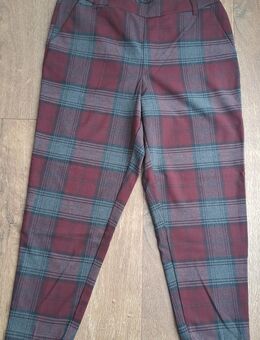7/8 Stoffhose für Damen Gr.38 von Kaffe - Königswinter