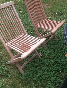 2 Klappstühle Holz - Biebertal