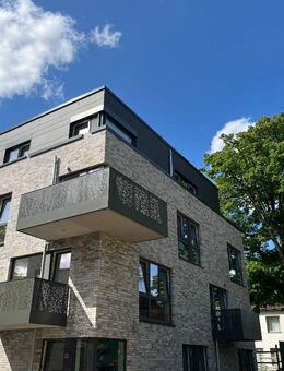 Geräumige 2-Zimmer Wohnung mit Dachterrasse - Hamburg