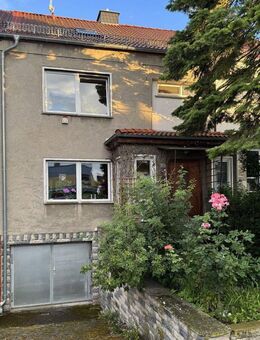 Familienfreundliches Reihenhaus oberhalb Erfurts, Südterrasse, tolle Verkehrsanbindung - Erfurt