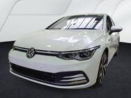 VW Golf, 2.0 TDI Style 8, Jahr 2023 - Laupheim