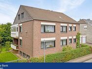 Solides Dreifamilienhaus steht zum Verkauf, greifen Sie zu! - Aachen