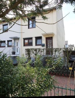 Einziehen und Wohlfühlen - Reihenendhaus mit großem Garten - Bremen