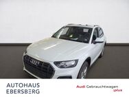 Audi Q5, 50 TFSI e qu Stadt Business, Jahr 2021 - Ebersberg