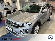 VW T-Roc, Style, Jahr 2023 - Coswig