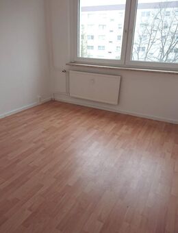 Sanierte 3-Zimmer-Wohnung - Mülsen