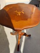 Kleiner Beistell-Tisch in 99427