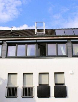 !!! MODERNE 4 ZIMMERWOHNUNG MIT LOGGIA(15 m²) !!! - Düsseldorf