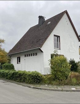 Klassisches Einfamilienhaus auf tollem Grundstück in Lippstadt Nord - Lippstadt