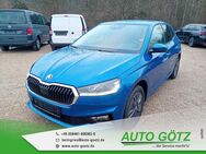 Skoda Fabia, Drive Vorb VZE Digi vo hi LichtAssist SpurAssist Sunset 4xEFH Armlehne Metallic, Jahr 2022 - Beilngries