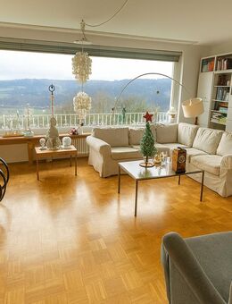 Exklusive Lage in Alfeld: Einfamilien- oder Mehrfamilienhaus mit Panoramablick - Alfeld (Leine)