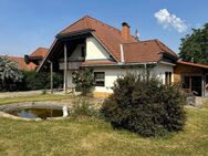 Großes Wohnhaus mit schönem Garten und Halle - Bonndorf (Schwarzwald)