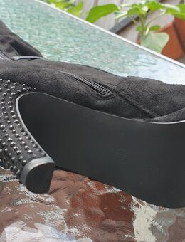 Damenstiefel/High Heels ungetragen - Größe 39 - Diez