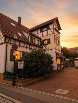 Attraktives Zweifamilienhaus in Altdorf - langfristig an die Gemeinde vermietet - Altdorf (Landkreis Böblingen)