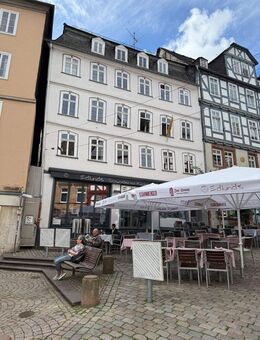 5er-WG-Neugründung in charmante Dachgeschosswohnung im Herzen von Marburg - Marburg