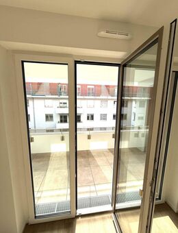 Modernes Wohnen in Vahrenwald-List - Erstbezug mit Loggia, Einbauküche & barrierefrei - Hannover