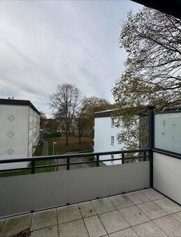 Geräumige 3-Zimmer-Wohnung mit Balkon! - Leverkusen