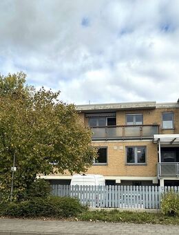 Schickes, modernes 2-Familienhaus mit drei Garagen in 52382 Niederzier - Niederzier