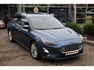 Ford Focus TITANIUM 1.5 AUTOM DESIGNPAKET B&O NAVI SHZ KAMERA - Marpingen