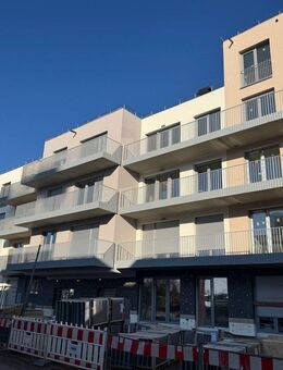 Neubau - 1 Zimmerwohnung mit Einbauküche und Balkon - Bad Vilbel