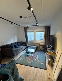 Frisch renovierte 3-Zimmer-Wohnung mit Balkon in bester Nordendlage - Frankfurt (Main)