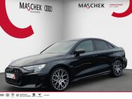 Audi RS3, 7.1 Limousine UPE 870 - Schalensitz, Jahr 2022 - Wackersdorf