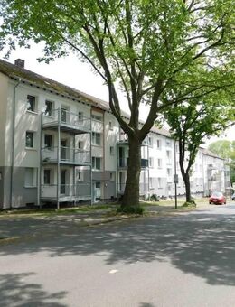 Schöne 2-R-Wohnung mit Balkon ! - Bochum