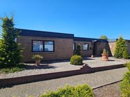 Top-Bungalow in 1. Reihe / Überherrn-Wohnstadt / Wintergarten / 2 Garagen - Überherrn