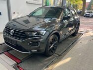 VW T-Roc Sport Black Style 1.5TSI DSG 285,-ohne Anz - Horn-Bad Meinberg