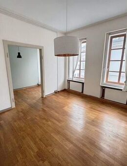 Altbaucharme mitten in Trier - Stilvolle 3 ZKB mit Dachterrasse. - Trier