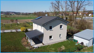 DIPL.-Immowirt MAIER !! Traumhaftes-neuwertiges Einfamilienhaus in ruhiger Randlage mit Blick !!