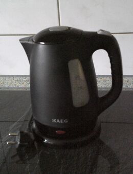 Wasserkocher mit Heizplatte ( AEG 1,7 l ) - Unna