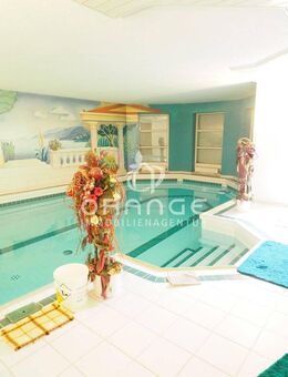 *** Top gepflegte Villa mit Charme - Wohnen mit Pool in Pliezhausen *** - Pliezhausen