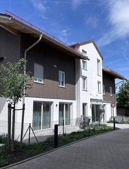Ideal fürs Kapital! Tagespflegeeinheit im Ü-60 Parkensemble Fröschenthal - Neubeuern