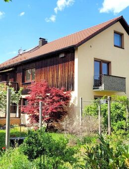 Wunderbar großzügig, einladend und grundsolide: Charmantes XXL-Familienhaus mit tollem Garten in Bestlage von Möhrendorf - Möhrendorf